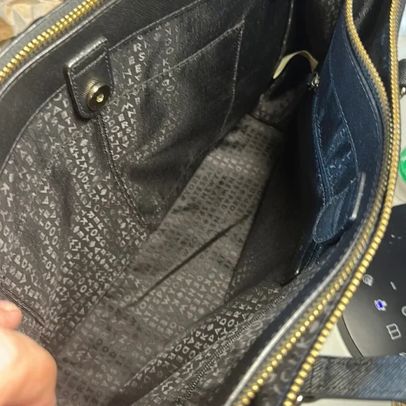 EUC Kate Spade Double Zio Black Saffiano Crossbody Satchel Tote in Black - Picture 2 of 12